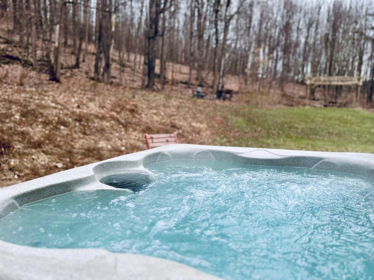 Cozy Cottage With Jacuzzi And Fire Pit And Reading Nook! Livingston Manor Ngoại thất bức ảnh