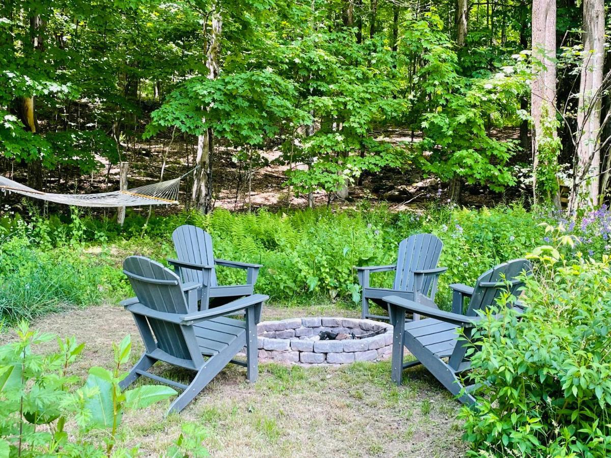 Cozy Cottage With Jacuzzi And Fire Pit And Reading Nook! Livingston Manor Ngoại thất bức ảnh